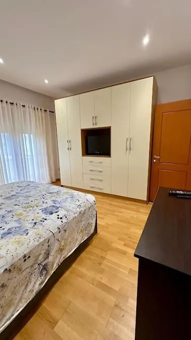 Vila Lufi Kamez Albânia